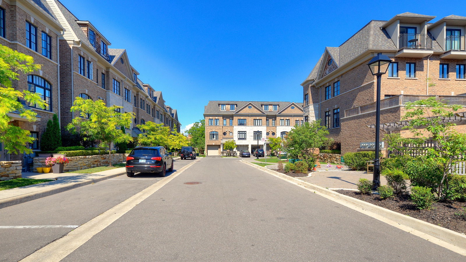 Homes For Rent in Applewood Property.ca